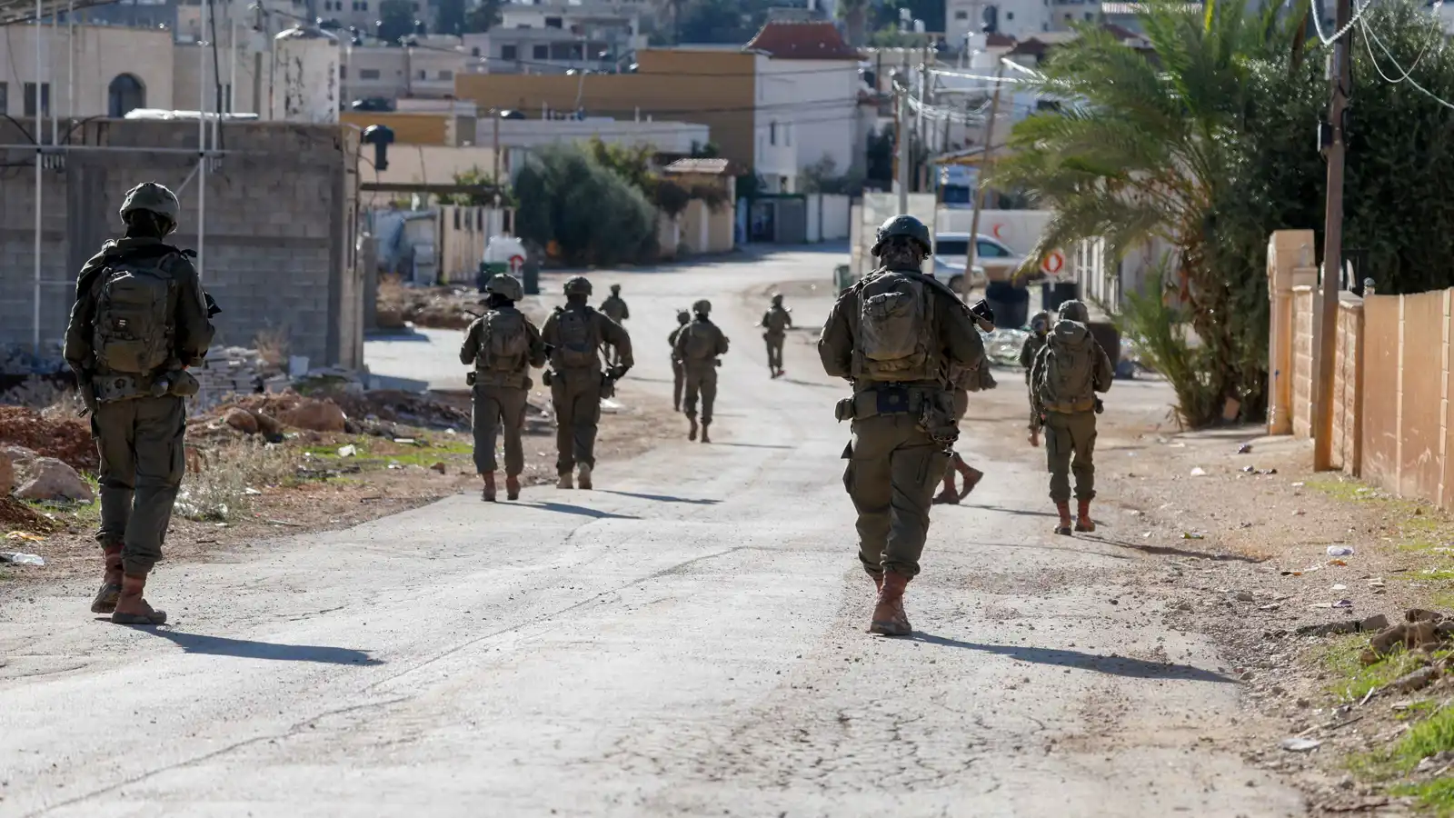 حظر للتجول واقتحامات.. الجيش الإسرائيلي يواصل عملياته في طوباس