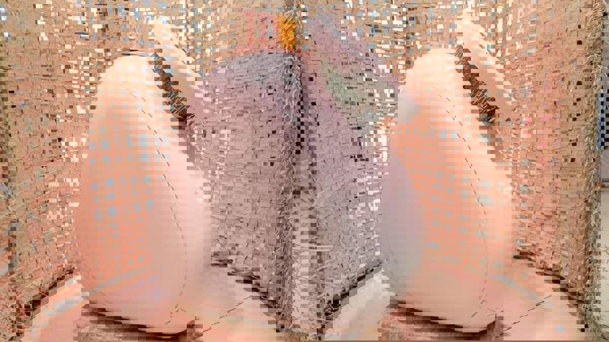 مهندسون تونسيون يبتكرون آلة تحوّل الهواء إلى مياه شرب