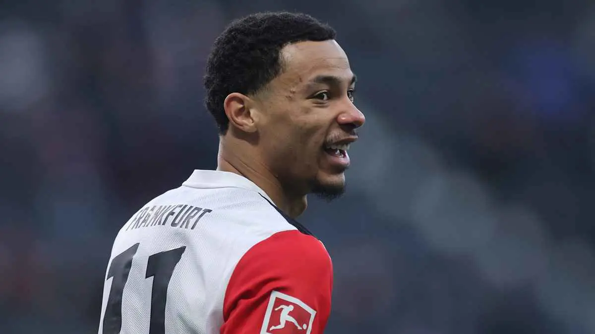 100 مليون يورو.. الهلال السعودي ينافس ليفربول في صفقة تاريخية