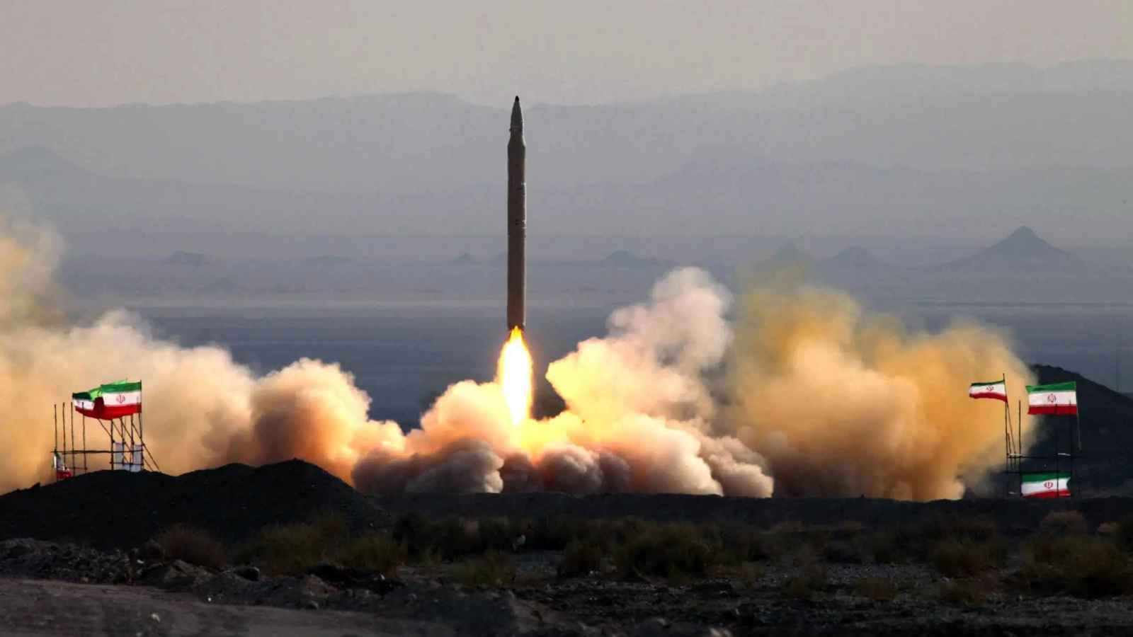 إيران تستورد مكونات لوقود الصواريخ من الصين