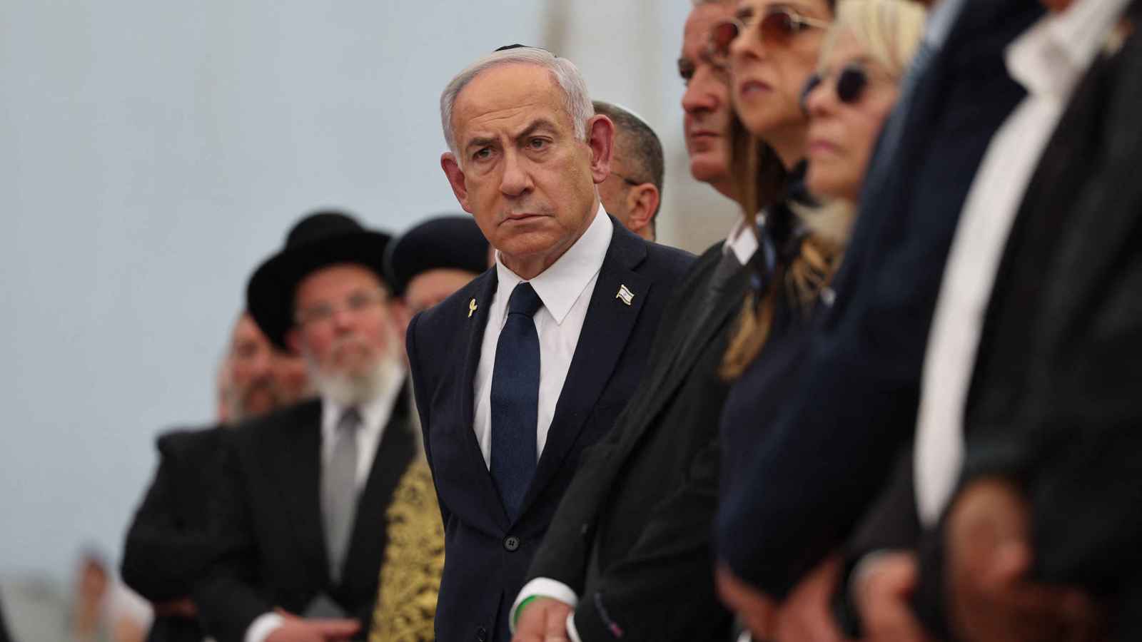 تضارب التصريحات الإسرائيلية بشأن مصير 3 من المحتجزين في غزة