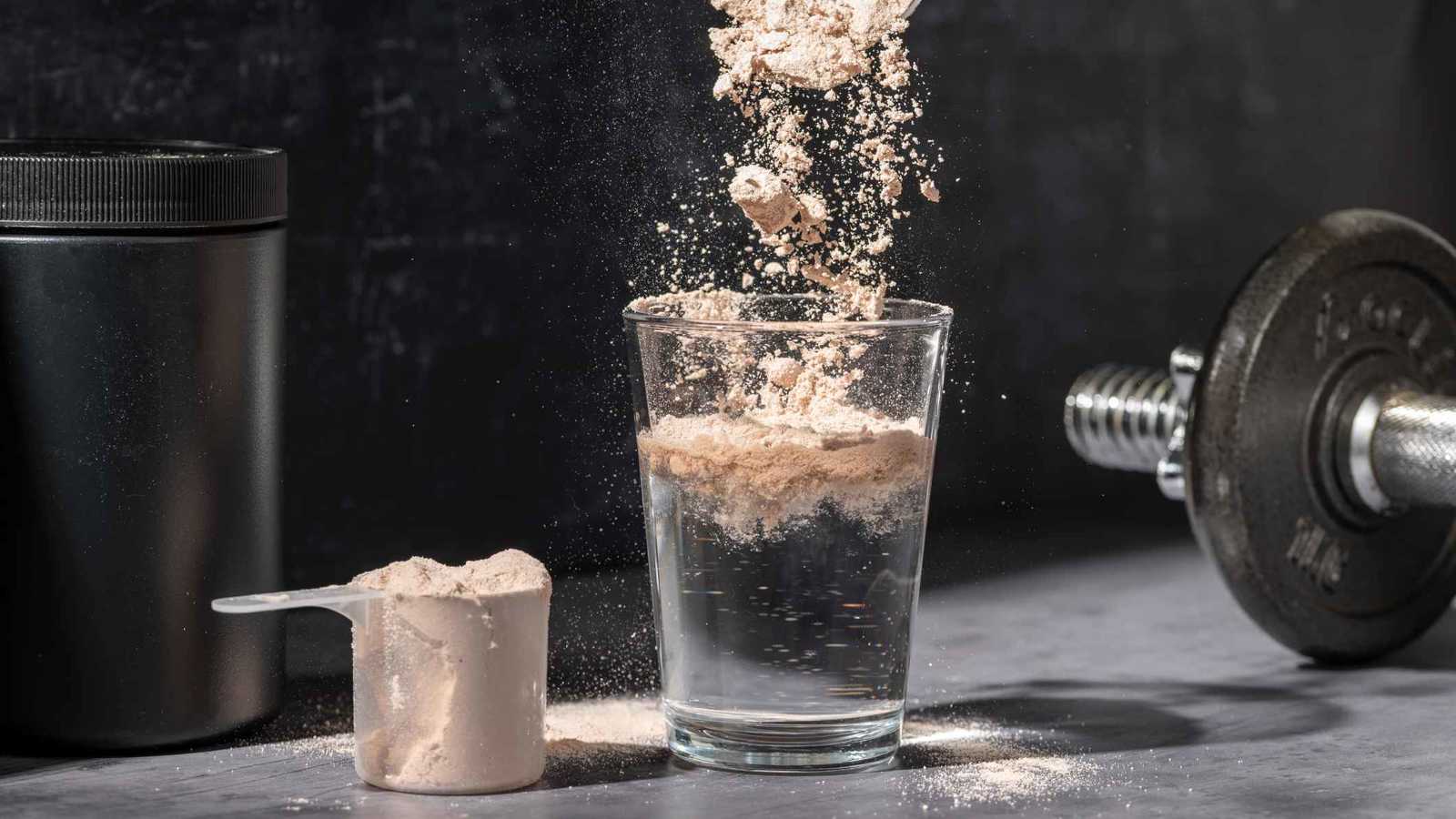 مساحيق البروتين تحتوي على كميات خطرة من الرصاص