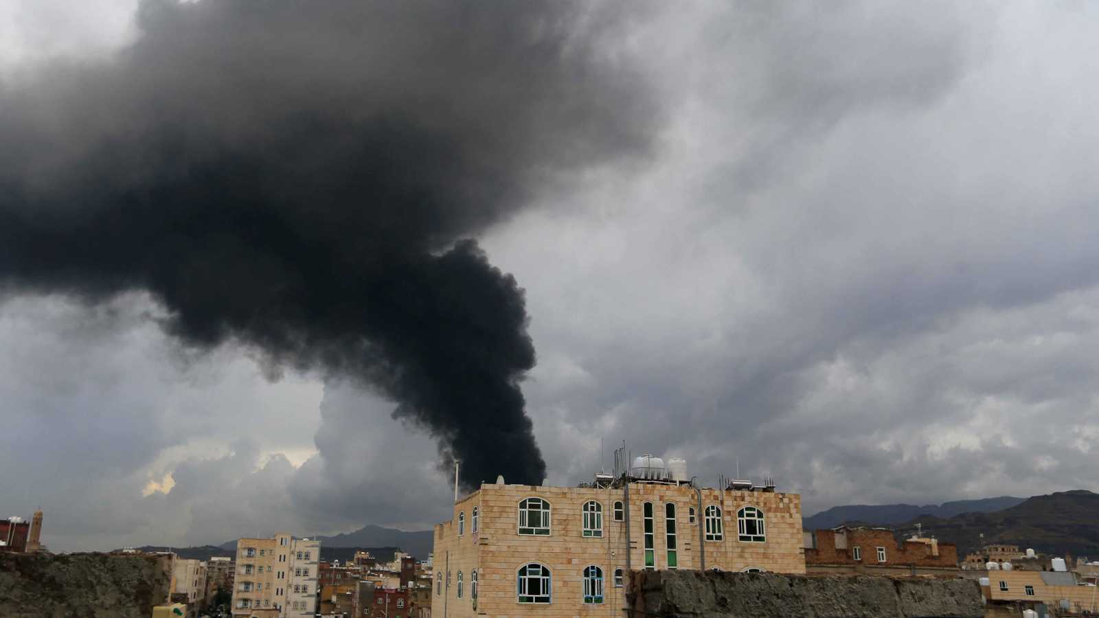 "جولة فاشلة".. أول تعليق للحوثيين على أنباء استهداف قيادات في صنعاء