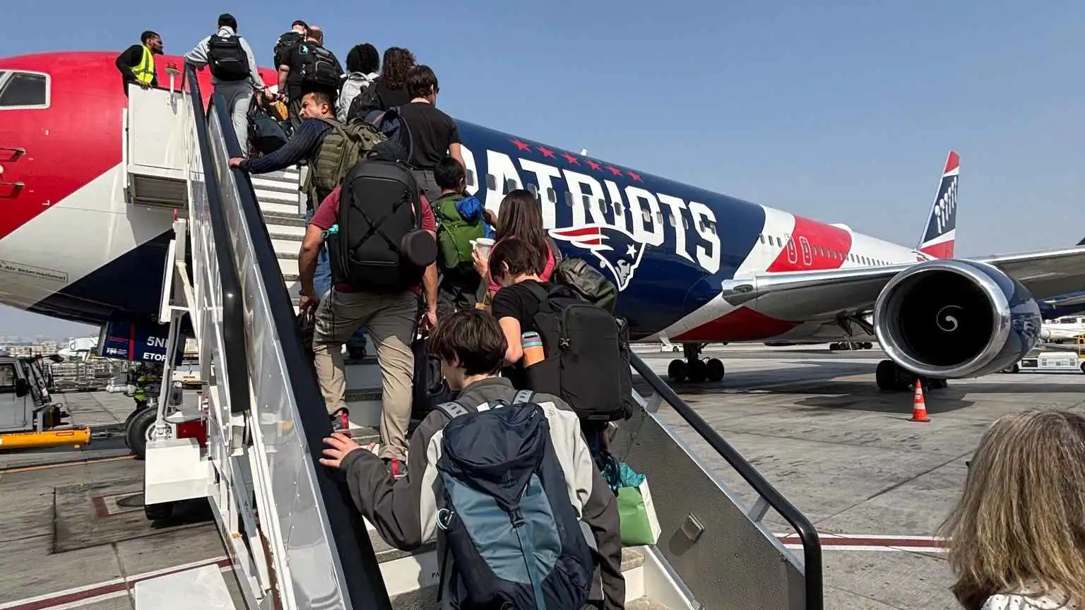 وسط حرب إيران.. واشنطن تقلص بعثاتها الدبلوماسية في الشرق الأوسط