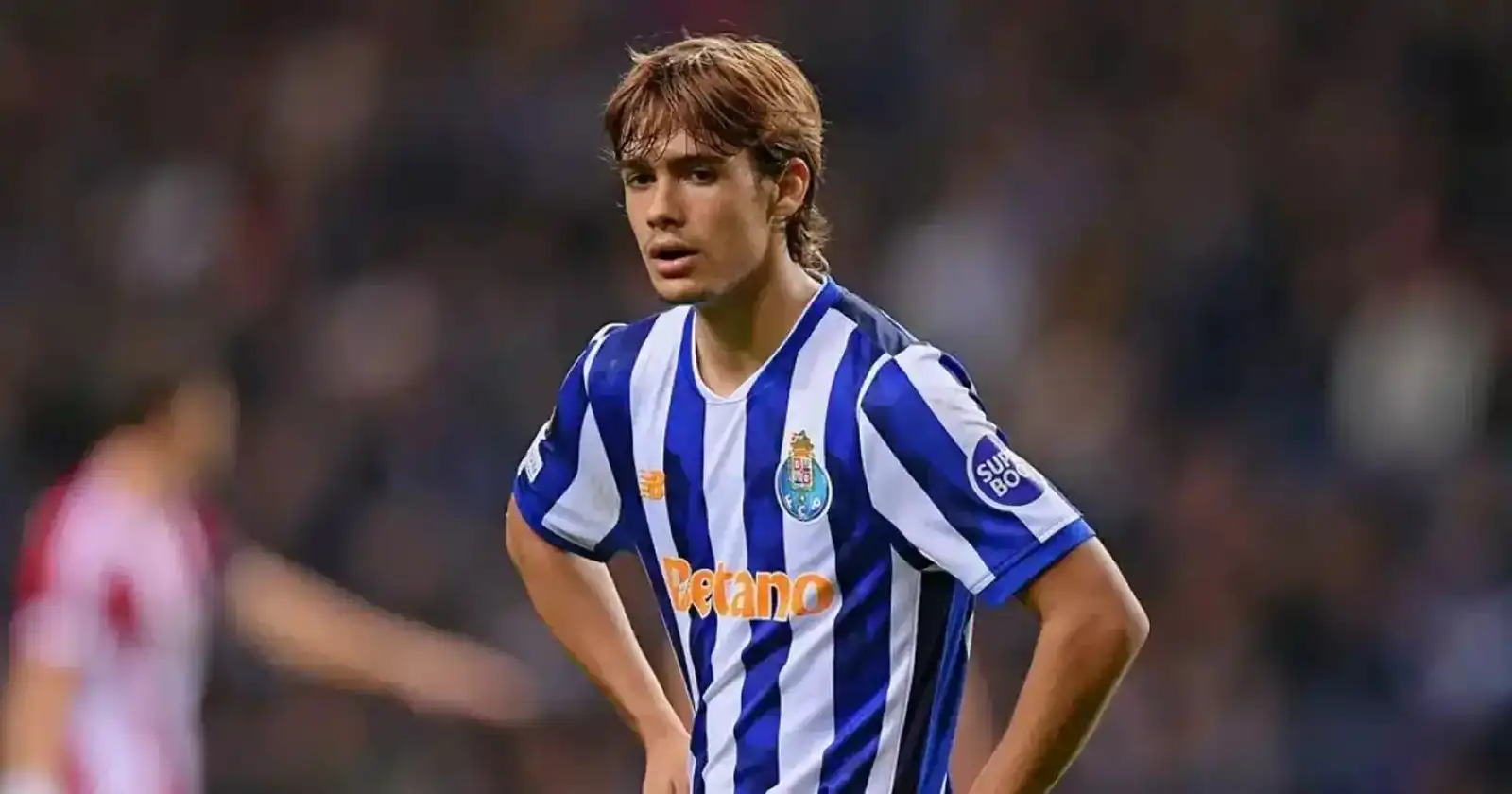 رودريغو مورا