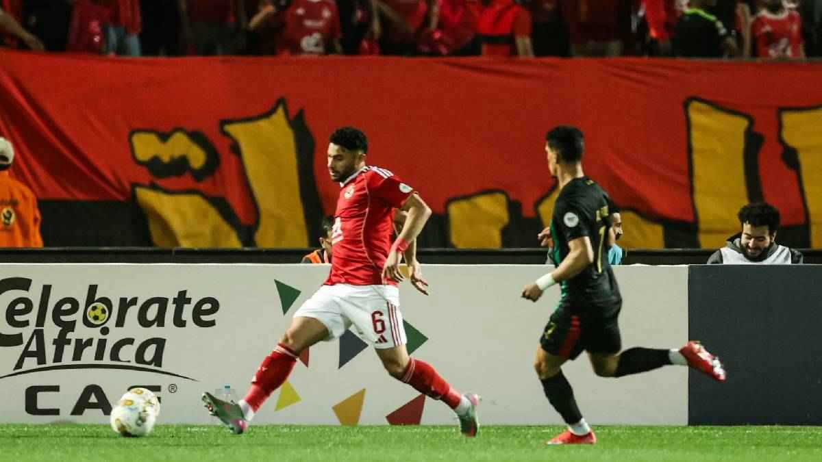 العقوبات المتوقعة على الأهلي المصري بعد شغب الجماهير أمام الجيش الملكي المغربي 