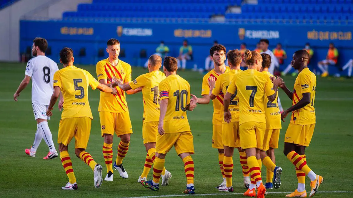 "ماركا" ترصد أبرز الفائزين من مباراة برشلونة ضد خيمناستيك الودية تحت قيادة كومان