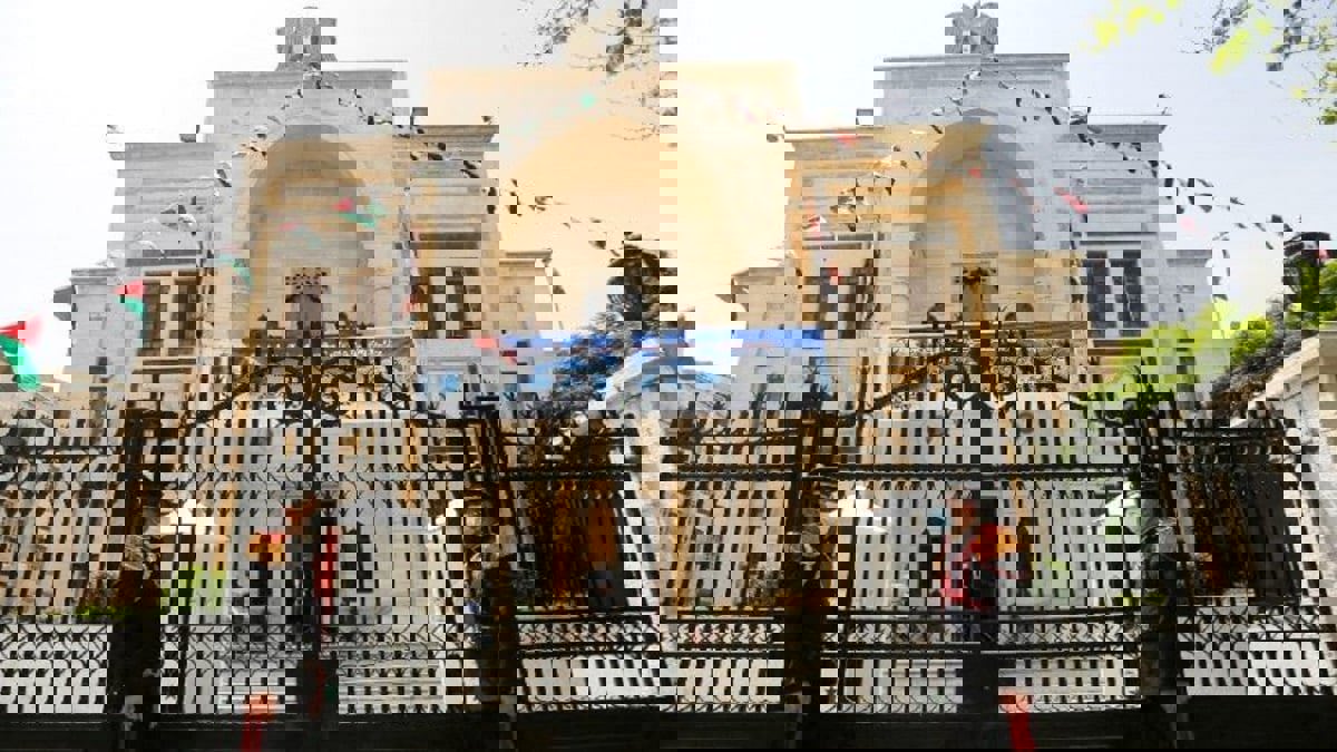 بينهم "معارض".. قبول طلب 3 مرشحين للانتخابات الرئاسية في سوريا