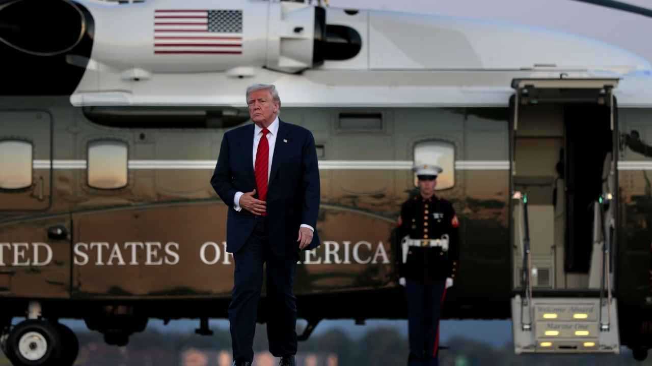 ترامب يمعن بتحجيم مجلس الأمن القومي ويكتفي بحفنة من المستشارين