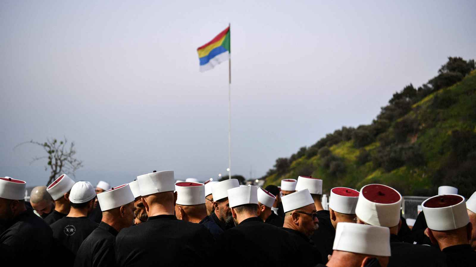 خبير إسرائيلي: نتنياهو يستخدم ورقة الدروز لإضعاف سلطة الشرع