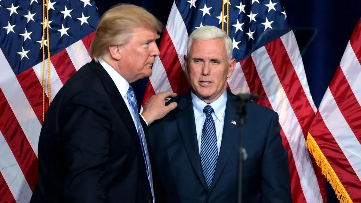 ترامب: مايك بنس سيخوض معي انتخابات 2020 نائبًا لي