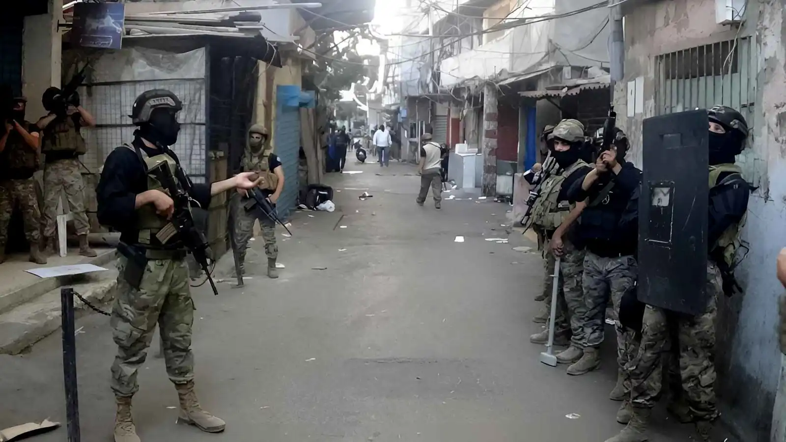 المخابرات اللبنانية تضبط كمية ضخمة من "السالفيا" في بعلبك (صور)