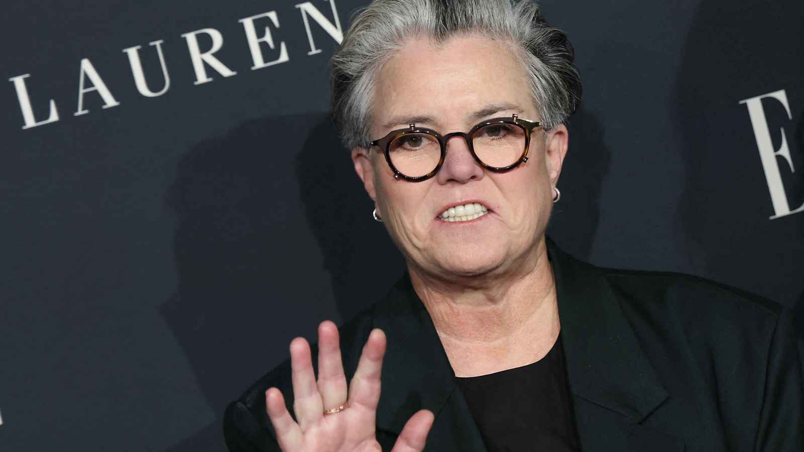 ترامب يهدد بسحب الجنسية من إعلامية شهيرة.. ما القصة؟