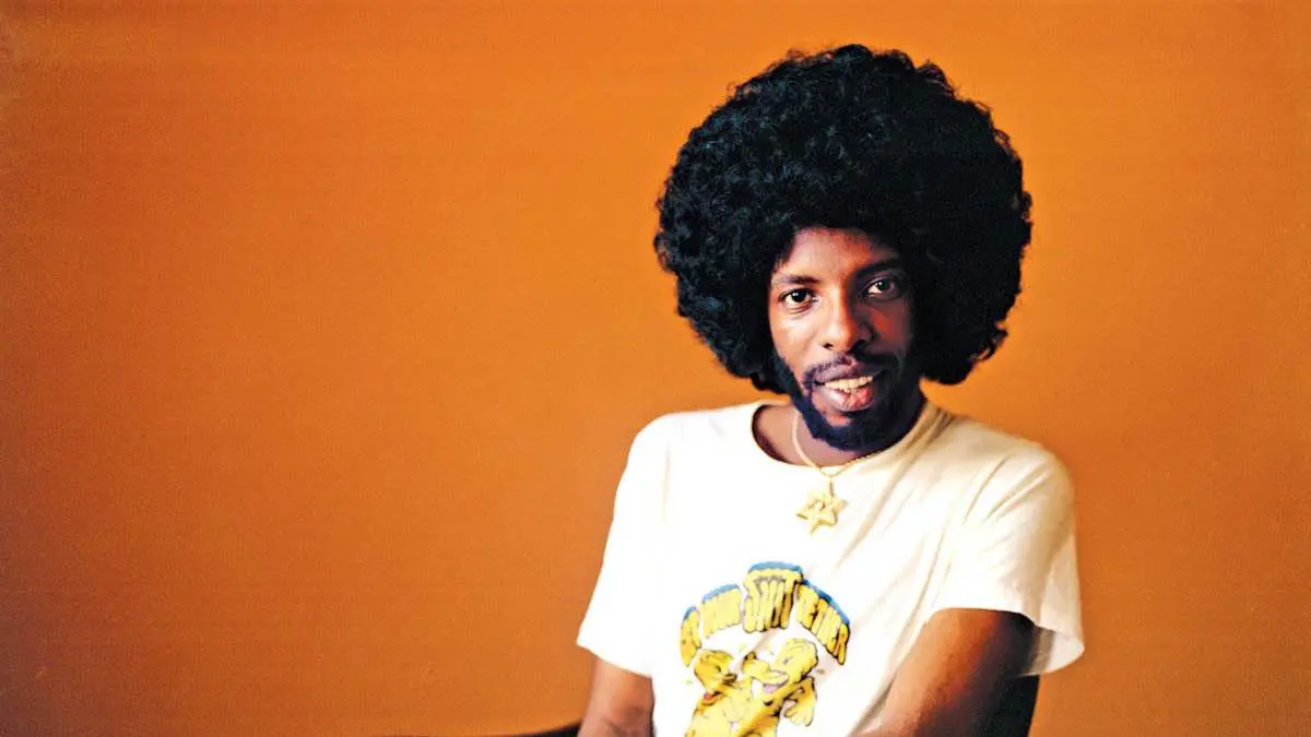 أسطورة البوب والروك.. وفاة سلاي ستون عن 82 عاما