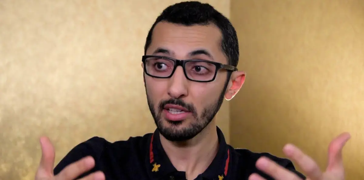 "الراي" الكويتية تصف نجل سلمان العودة بـ"الإرهابي" وتتهمة بمحاولة تضليل الرأي العام