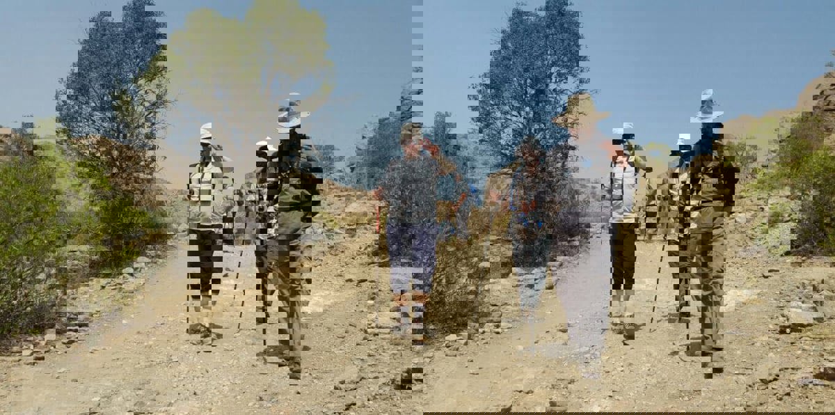 رياضة "الهايكنغ" تشهد ازدهارًا في سلطنة عُمان وتعيد اكتشاف الكهوف (فيديوغراف)