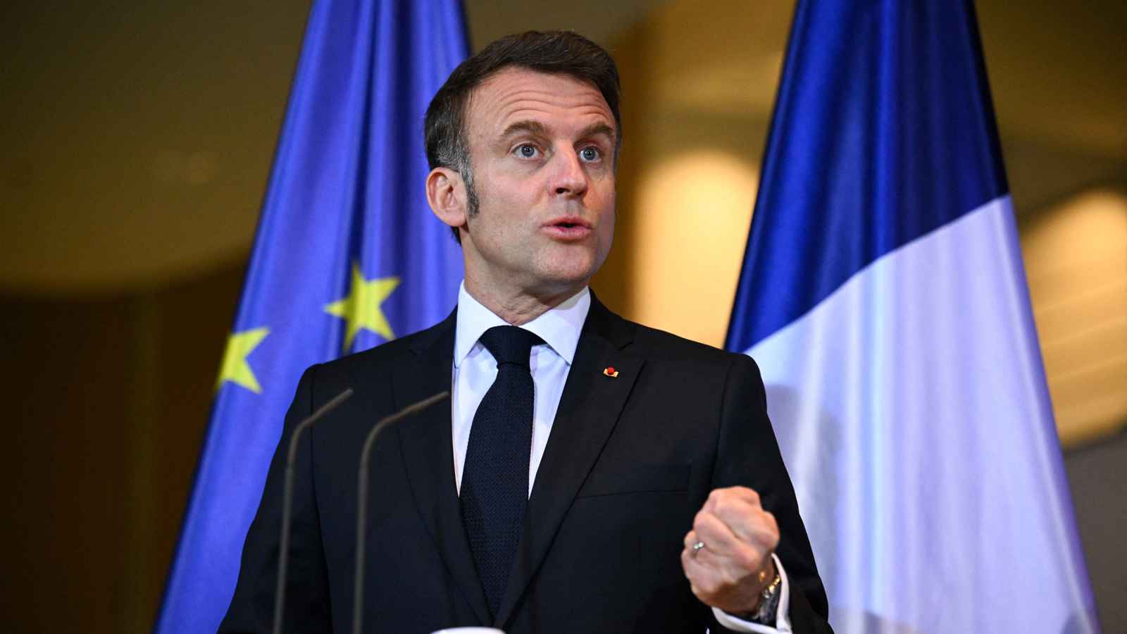 إرسال قوات إلى أوكرانيا.. هل يشعل ماكرون حربا أوروبية؟