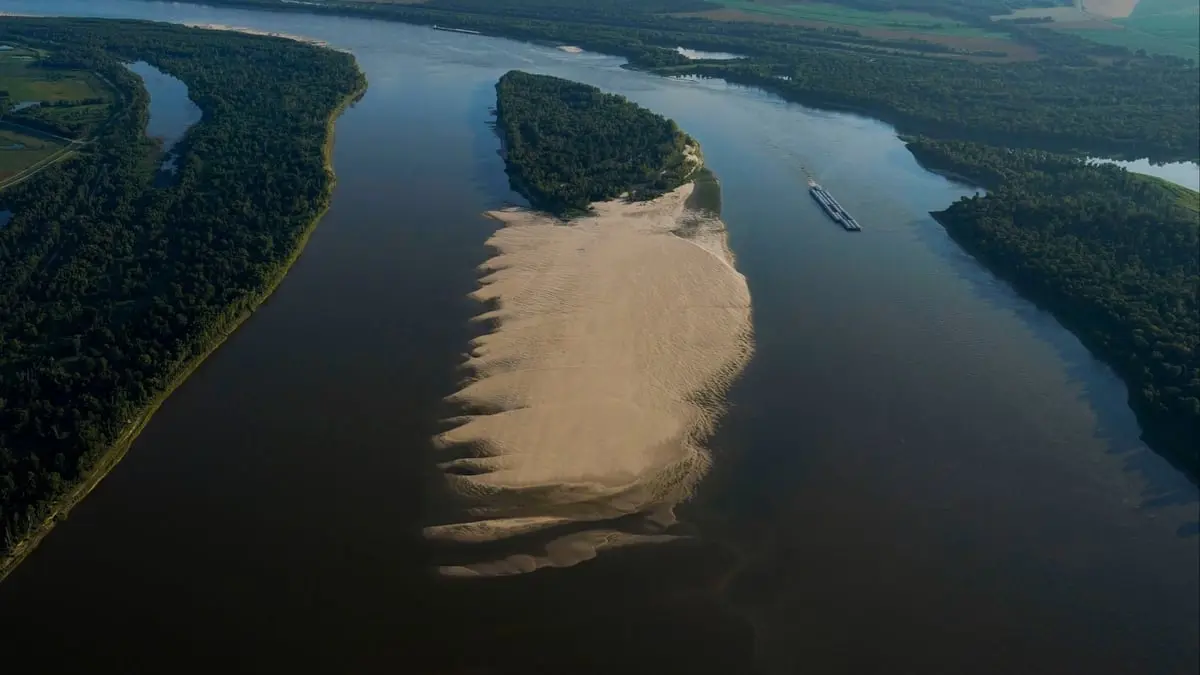  تسرب المياه المالحة إلى المسيسبي يهدد السكان والمحاصيل الزراعية‎