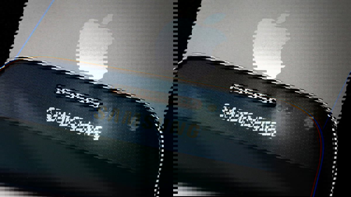 في سباق مع أبل.. سامسونج تطور جهازًا لقياس السكر في الدم