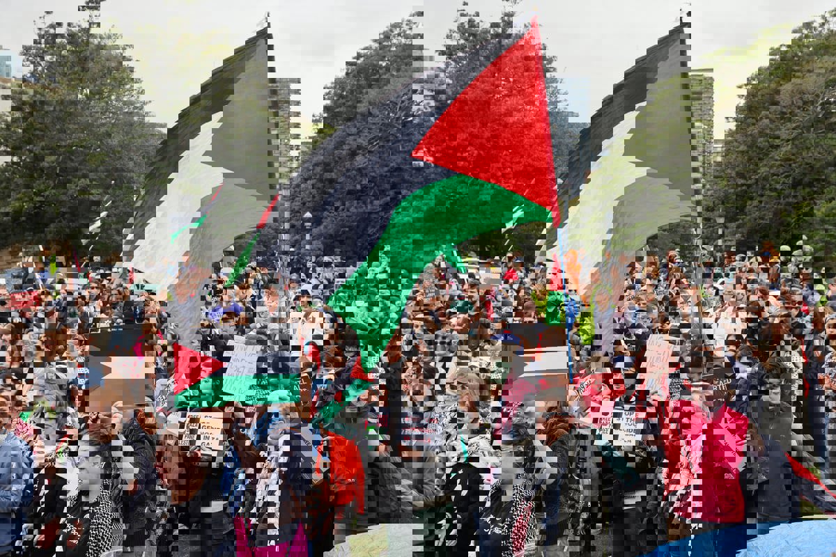 احتجاجات الطلبة المؤيدة للفلسطينيين تصل إلى أيرلندا وسويسرا