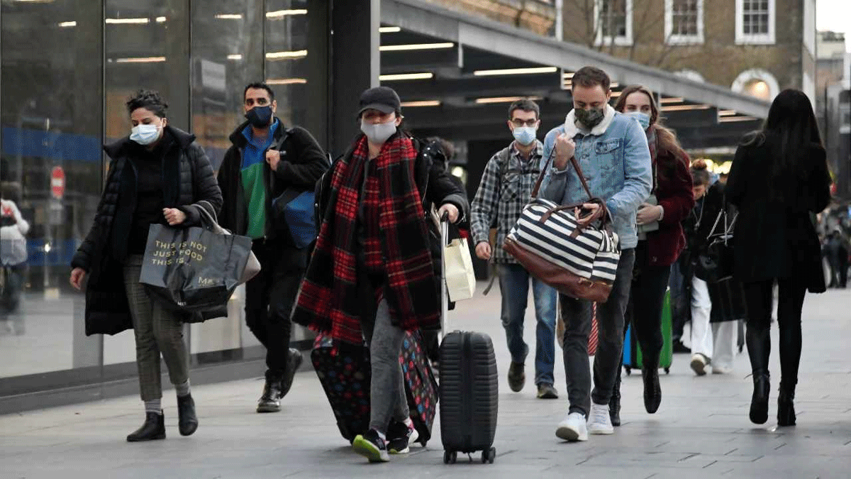 عالم أوبئة: يتعين تشديد قيود كورونا في بريطانيا لتفادي "كارثة"