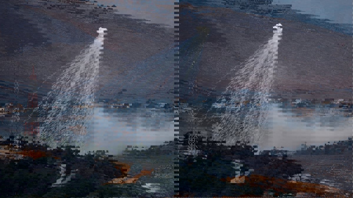 غالانت يهدد "حزب الله": نقترب من نقطة حرجة