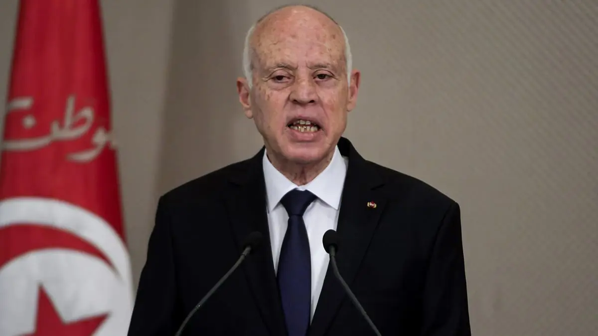 الرئيس التونسي: سيتم تقديم قانون جديد للانتخابات وتعيين رئيس وزراء جديد (فيديو)