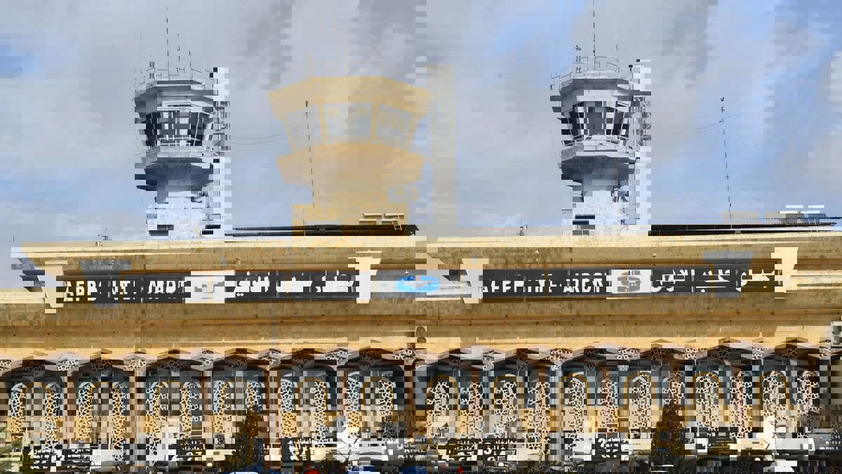 غارة إسرائيلية تستهدف مطار حلب