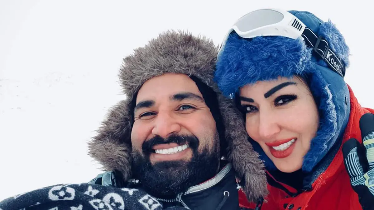 والدة سمية الخشاب تكذّب أحمد سعد