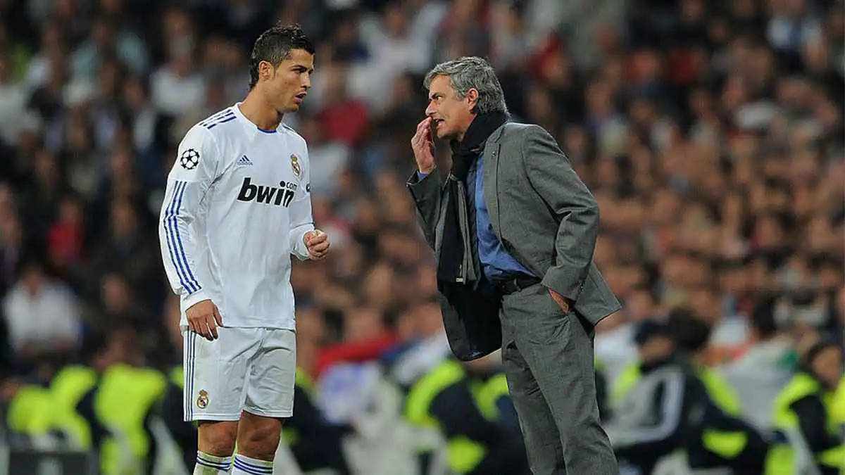 أحدهم جعله يبكي.. 4 مدربين صنعوا أسطورة كريستيانو رونالدو