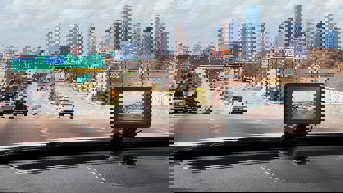 ابتكار كاميرا ذكية للسيارات بمستشعرات الأشعة تحت الحمراء