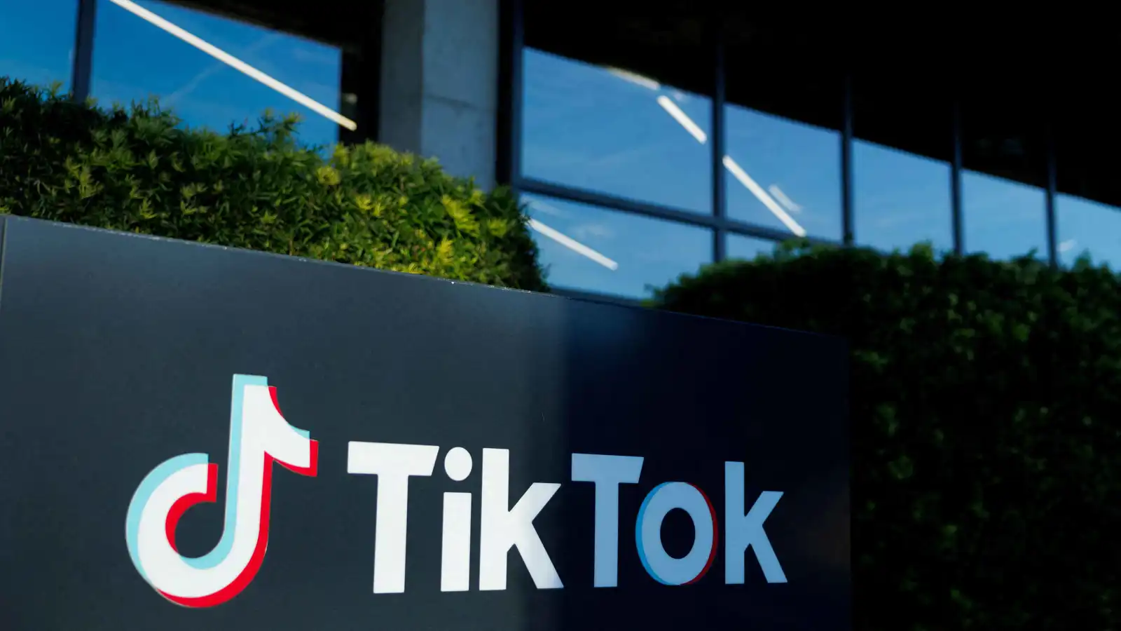 "تيك توك" يطلق خصائص ترويجية مبتكرة لمؤلفي الأغاني