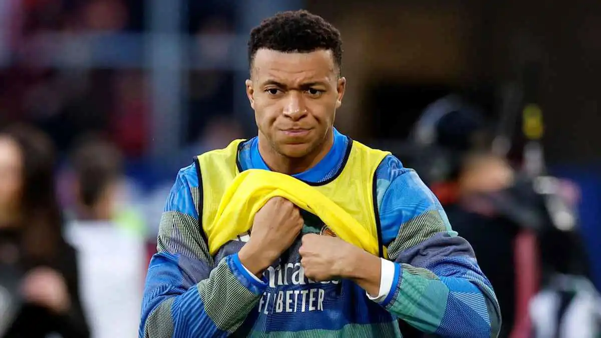 رغم إصابته.. سر سفر مبابي مع منتخب فرنسا إلى أمريكا