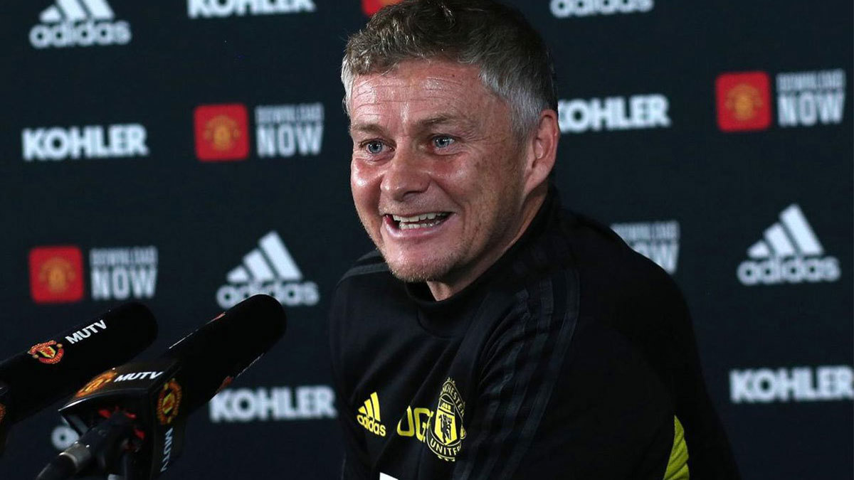 سولشاير يشعل مباراة مانشستر يونايتد ضد ليفربول بتصريح ساخر من "الريدز"