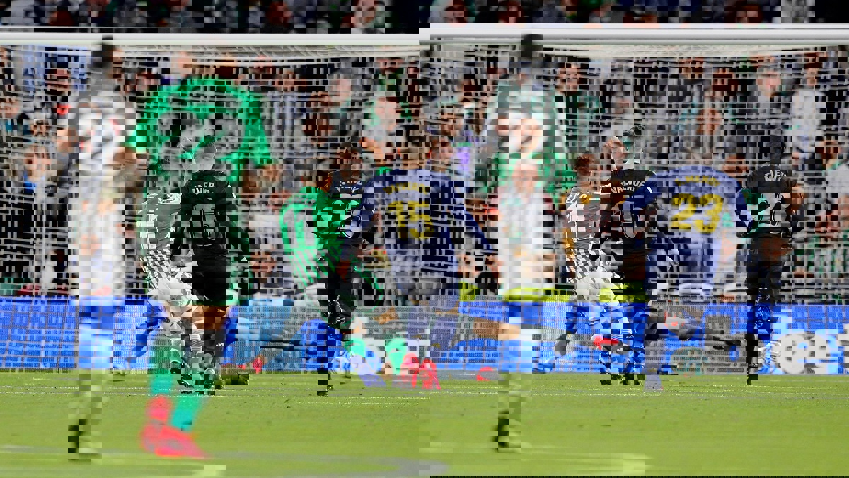 الليغا: لا إنذارات بعد البصق أو أحضان الاحتفالات بالأهداف