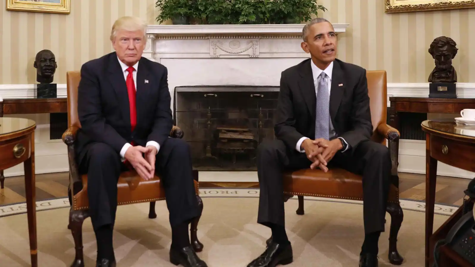 ترامب ينشر فيديو مفبركا يظهر اعتقال أوباما وزجه في السجن