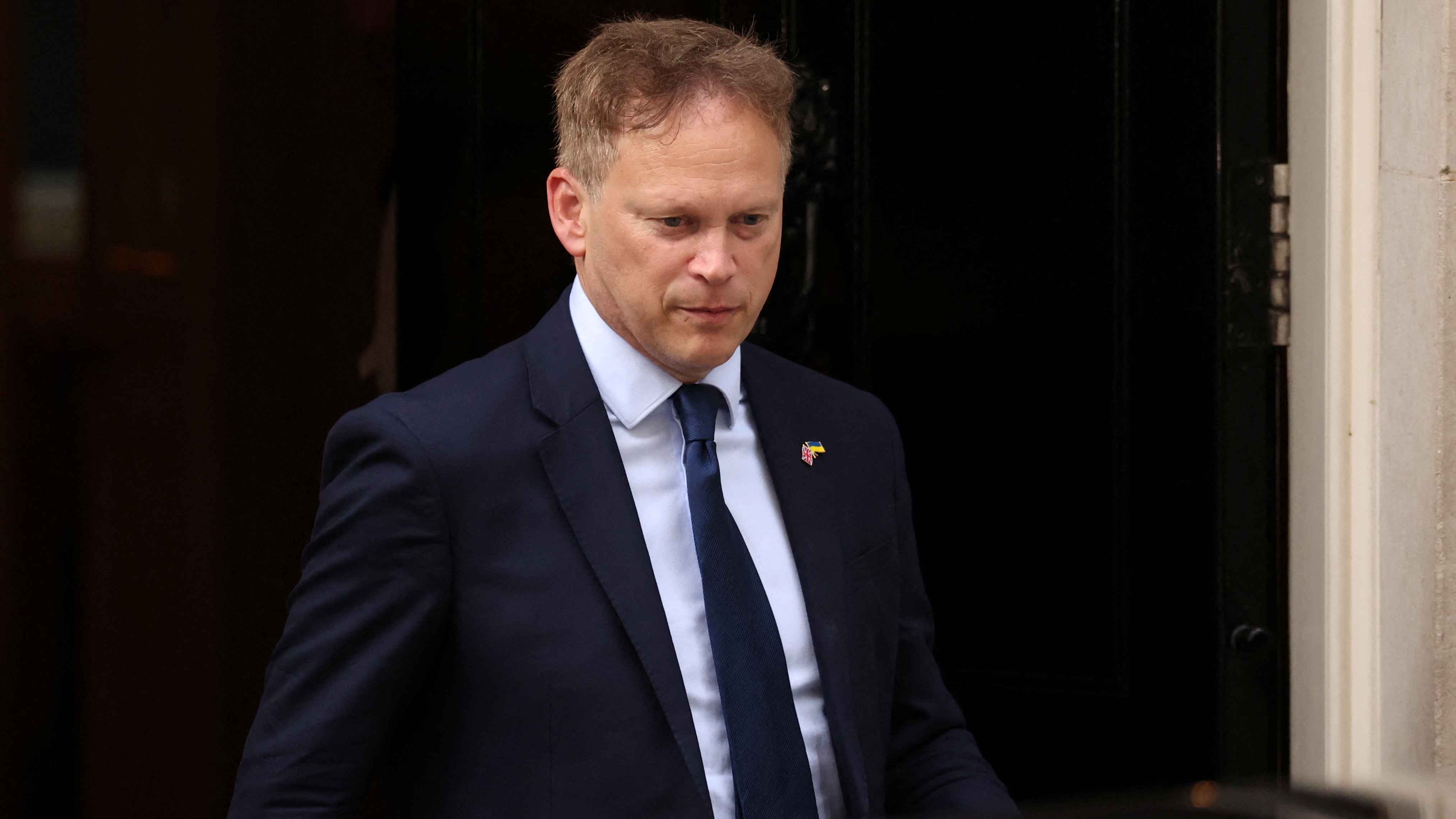 غرانت شابس أول نائب من "المحافظين" يخسر عضوية البرلمان البريطاني