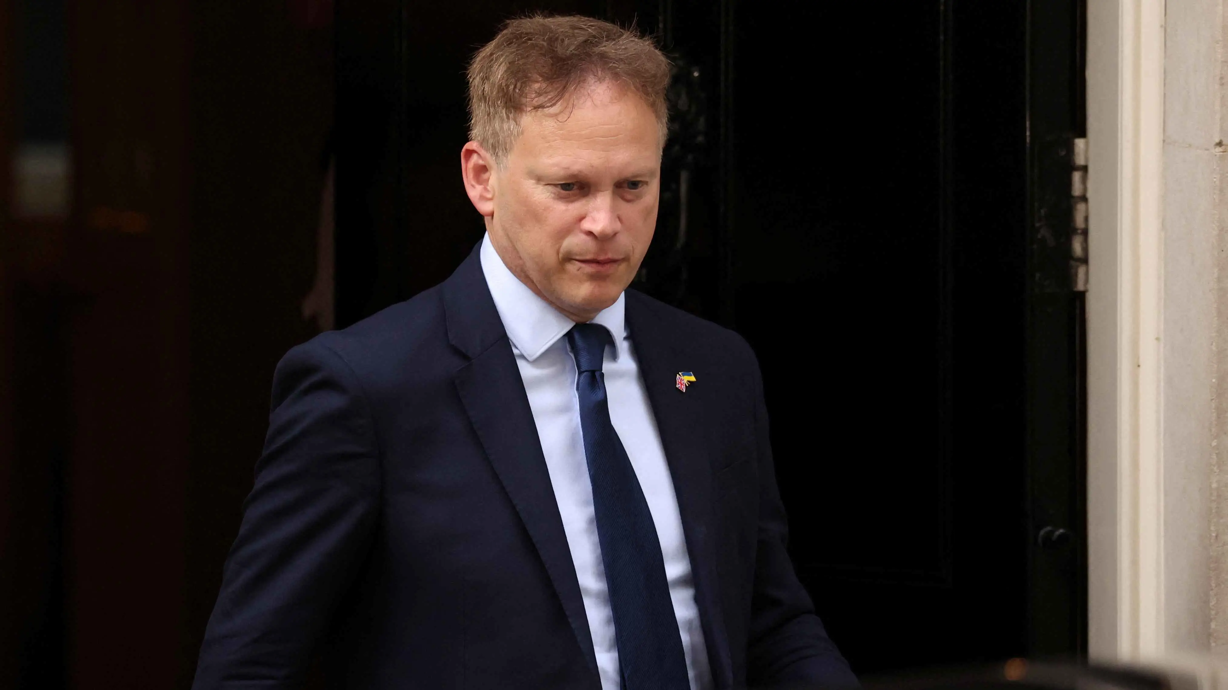 غرانت شابس أول نائب من "المحافظين" يخسر عضوية البرلمان البريطاني