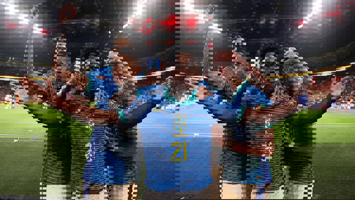 إندريك يسجل هدف فوز البرازيل على إنجلترا ويحتفل على طريقة بيلينغهام (فيديو)