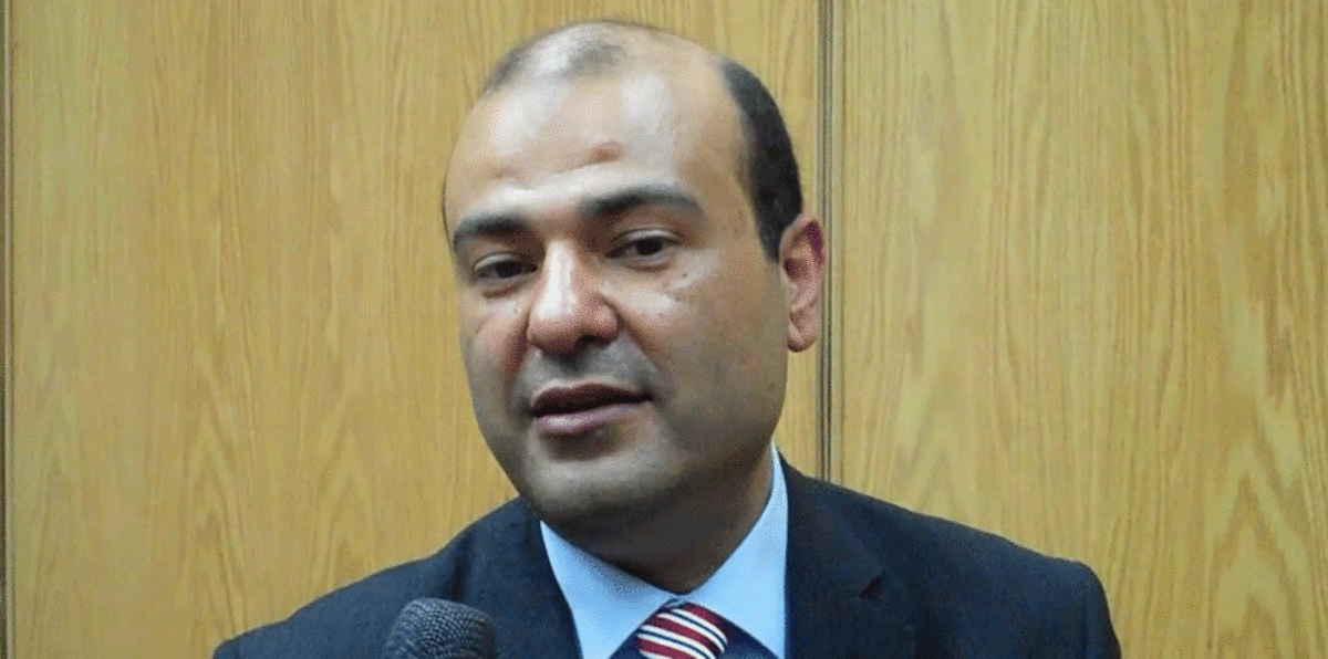 بعد فضيحة فساد القمح.. وزير التموين المصري يضع نفسه في خانة الاتهام الجنائي