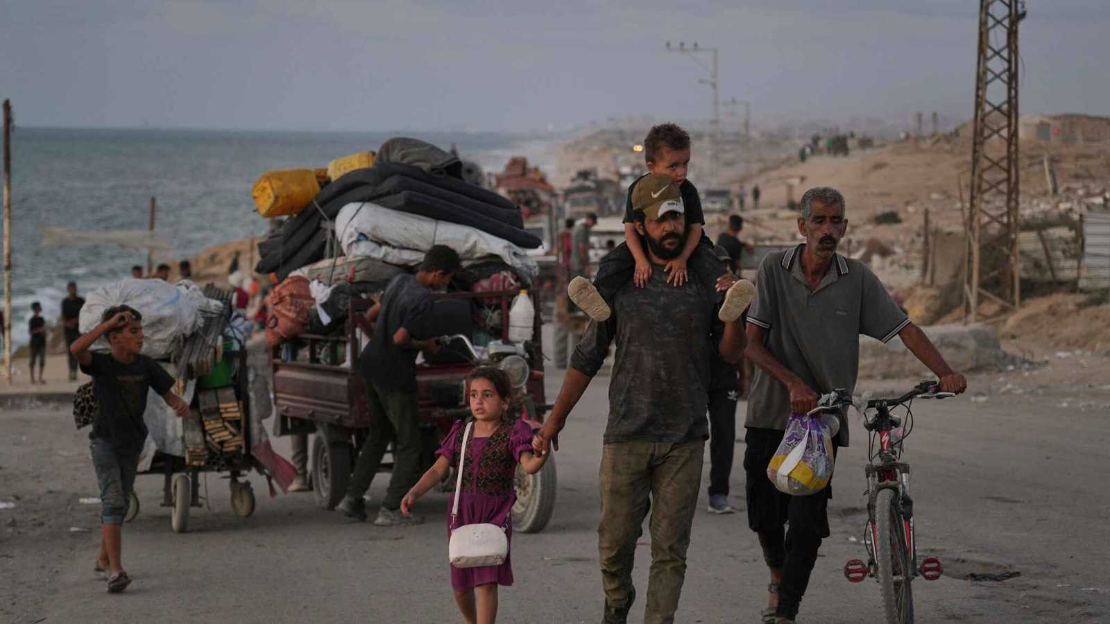 الجيش الإسرائيلي: 400 ألف فلسطيني نزحوا بعد هجوم غزة البري