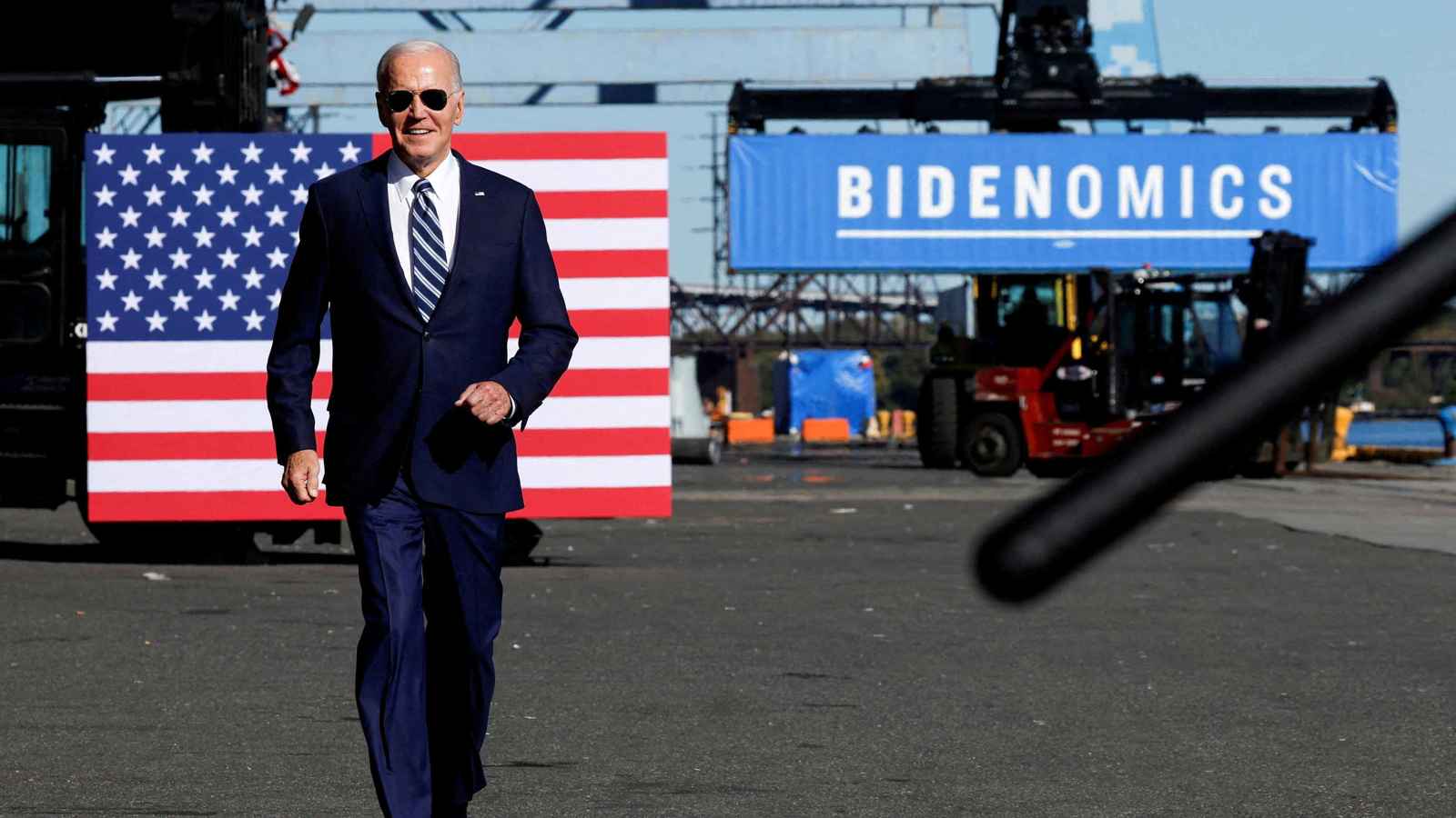 بايدن يدلي بصوته عبر التصويت المبكر الإثنين