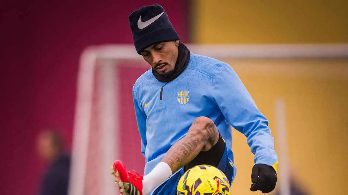 تأثيره مرعب.. كم مرة خسر برشلونة في غياب رافينيا؟