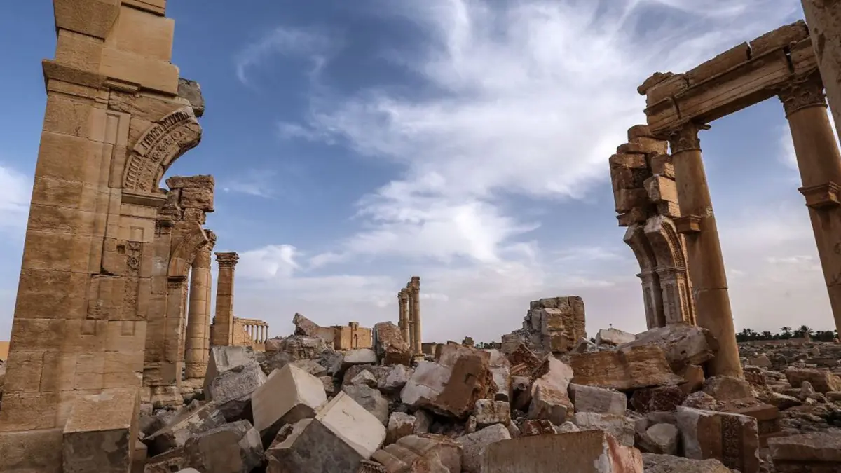 آثار نهبها متشددو داعش في سوريا والعراق لا تزال مخزنة بانتظار بيعها