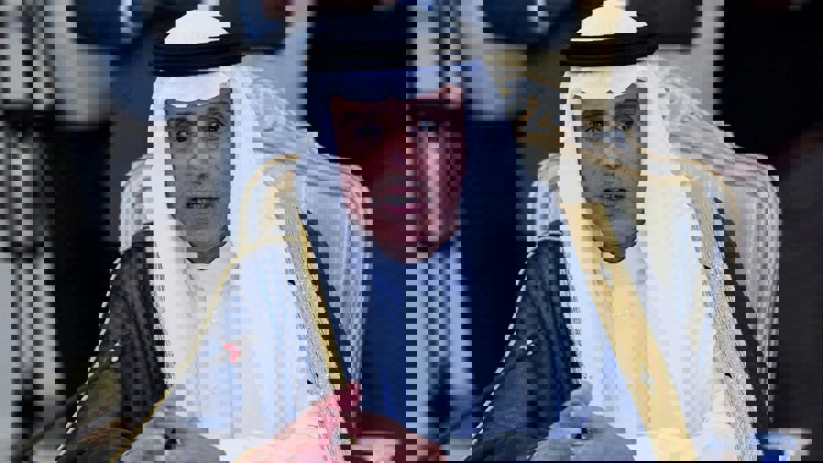 "الجبير" يرجح مضي كندا بصفقة أسلحة مع السعودية