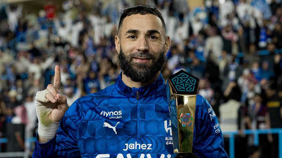 مفاجأة.. كم وظيفة وفرها الاتحاد السعودي بعد رحيل بنزيما وفريقه؟ 