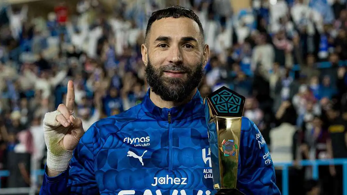 مفاجأة.. كم وظيفة وفرها الاتحاد السعودي بعد رحيل بنزيما وفريقه؟