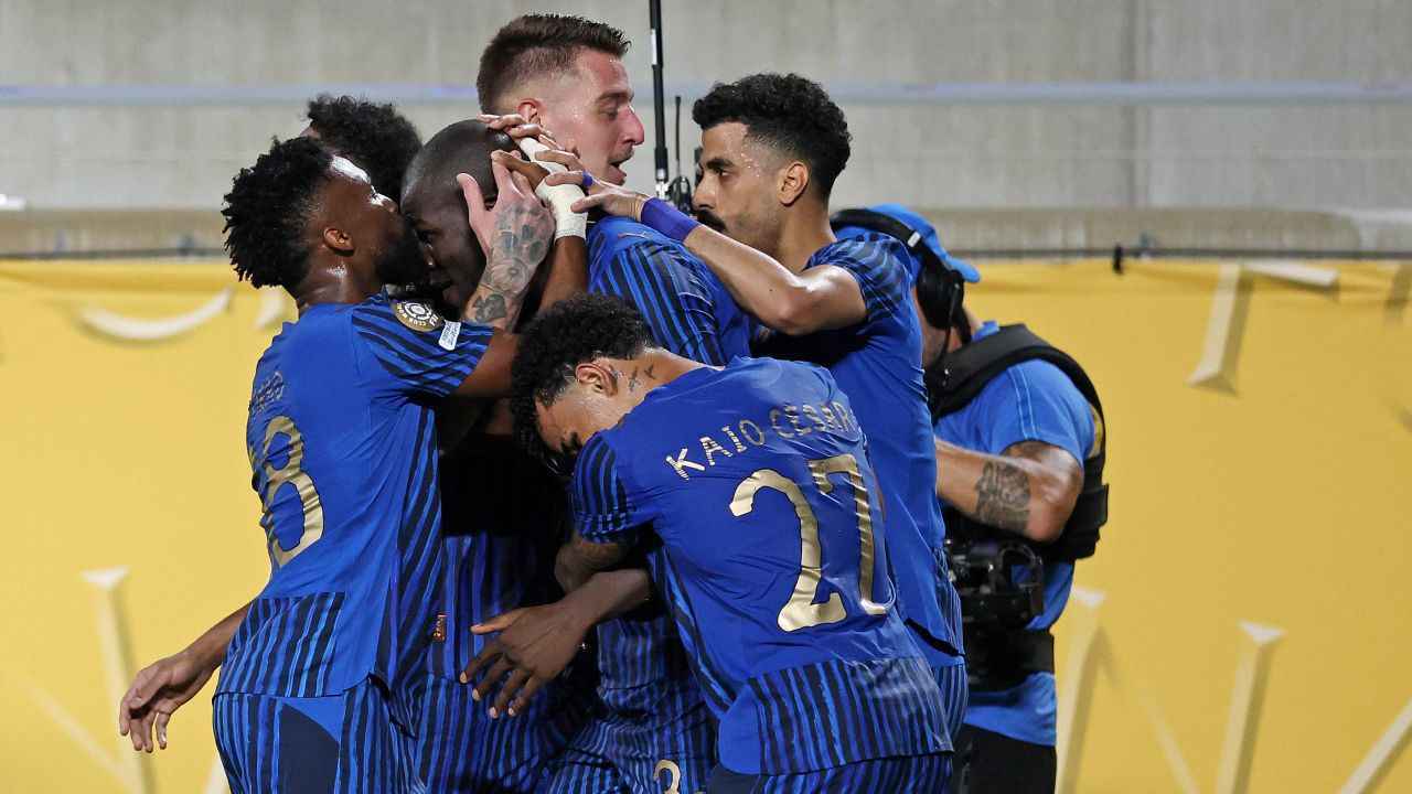 ليس الأهلي.. بديل مفاجئ للهلال في كأس السوبر السعودي