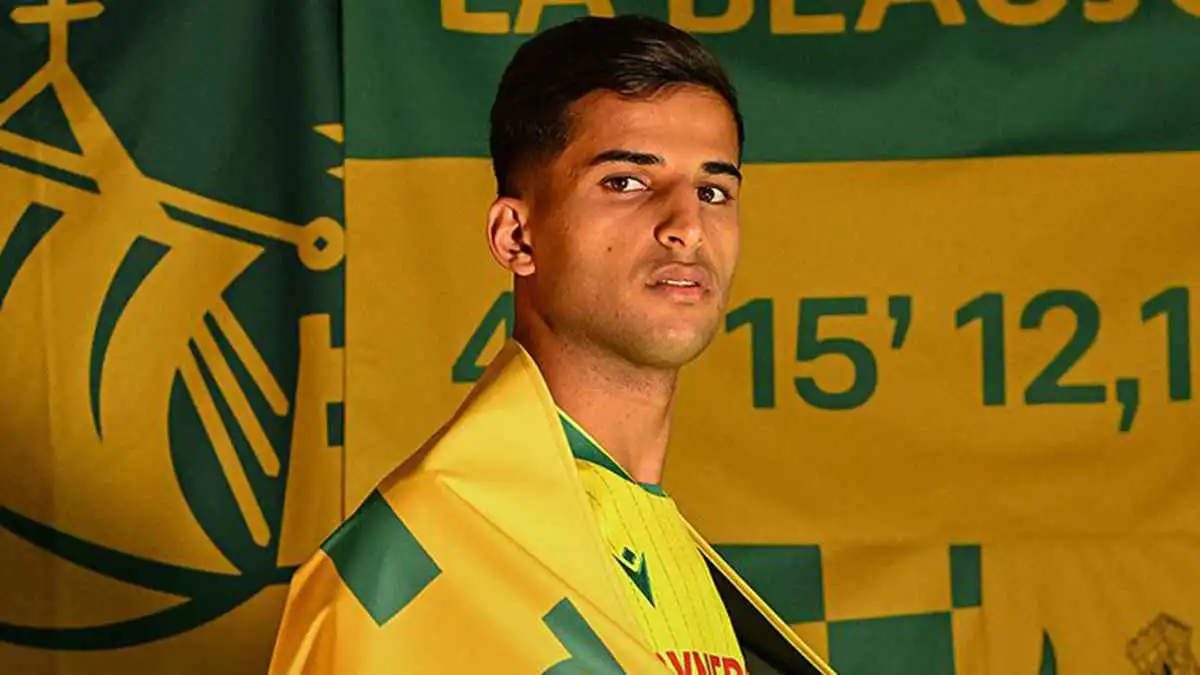 رسميًا.. نانت الفرنسي يعلن ضم الليبي علي يوسف