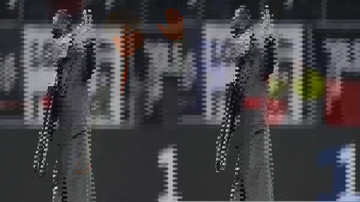 بيلد: مستقبل يواكيم لوف ينحصر بين مانشستر يونايتد وفنربخشة